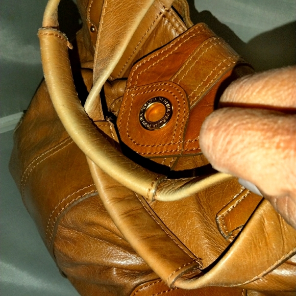 Cute rustic tan leather tote purse by Perlina - Picture 4 of 12